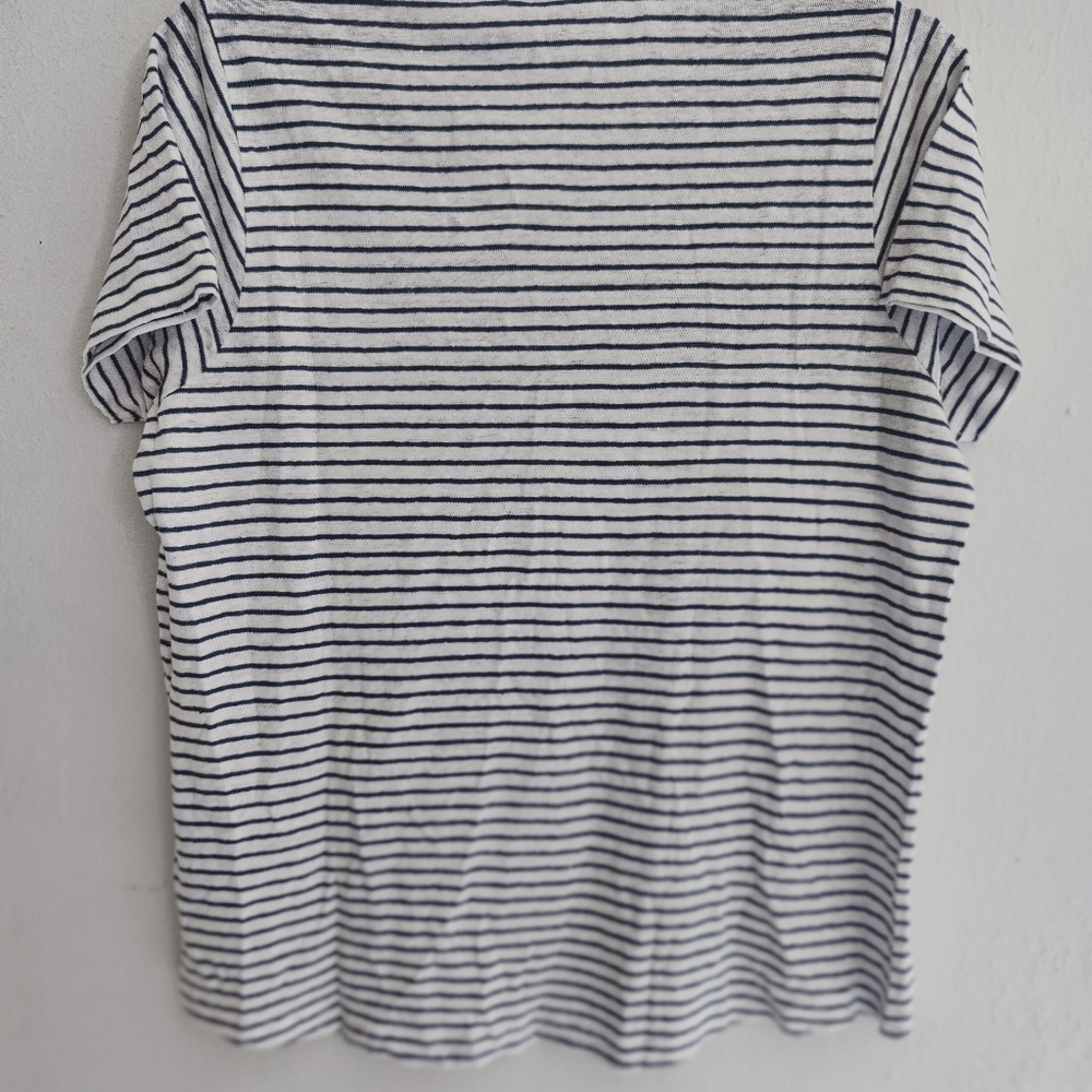 Vineyard Vines Striped V-Neck Women's Top - Picture 3 of 6